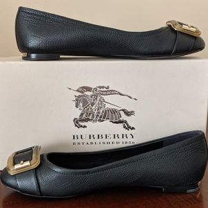 Black Burberry flats